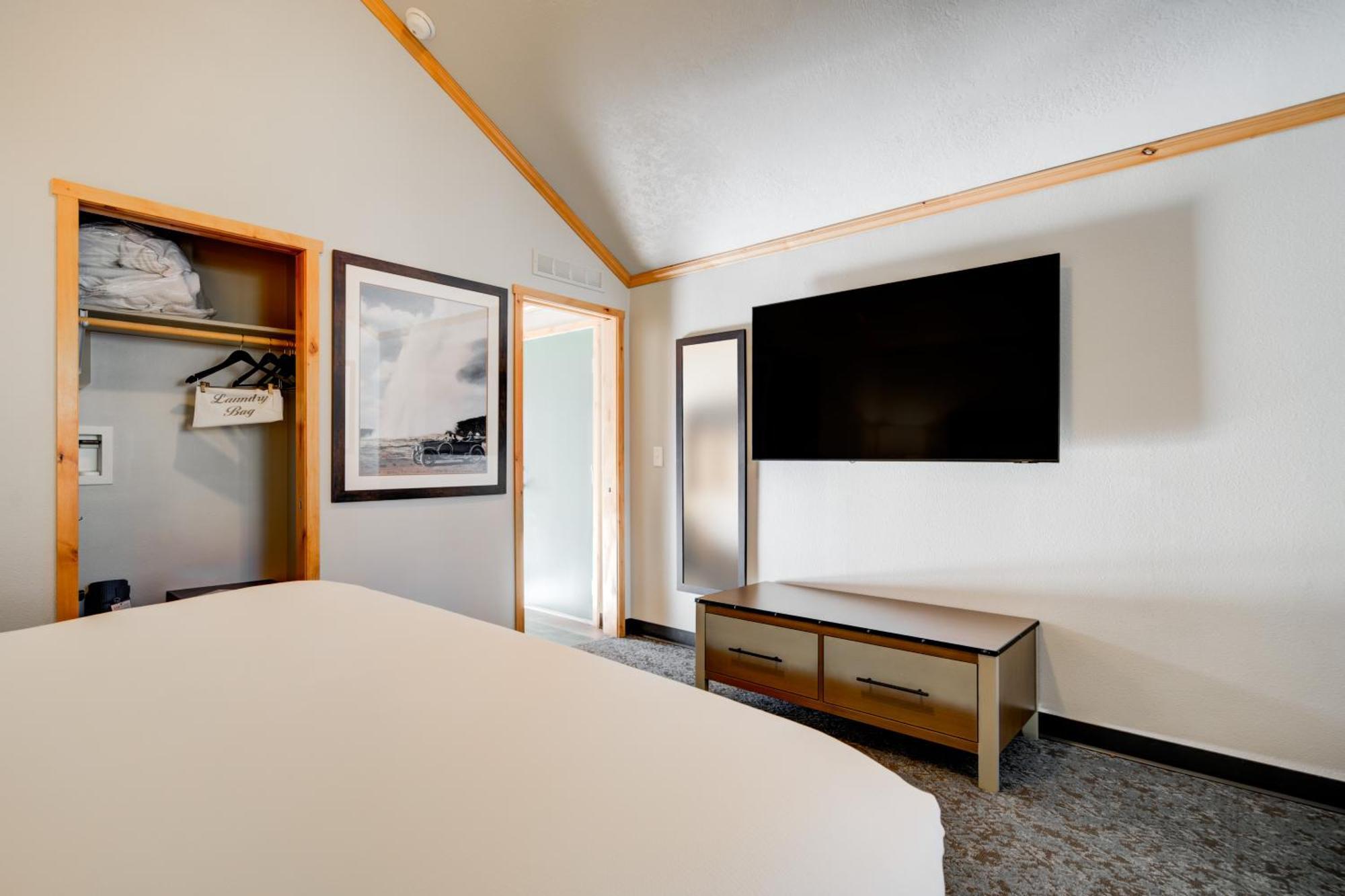 Explorer Cabins At Yellowstone West Yellowstone Exterior foto